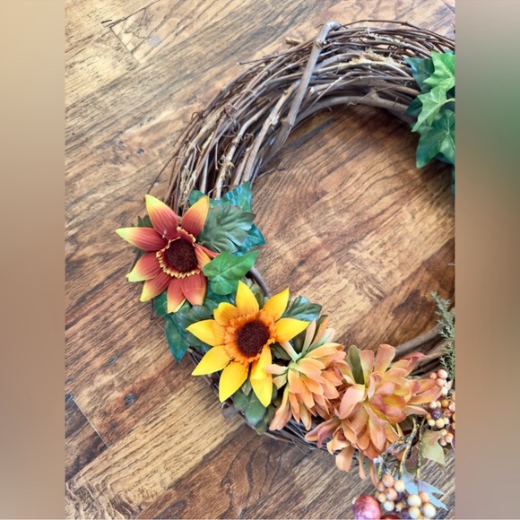 16”x15” Rustic Sunflower Mum & Daisy Wooden Grapevine Wreath - Fall Floral - Picture 12 of 15